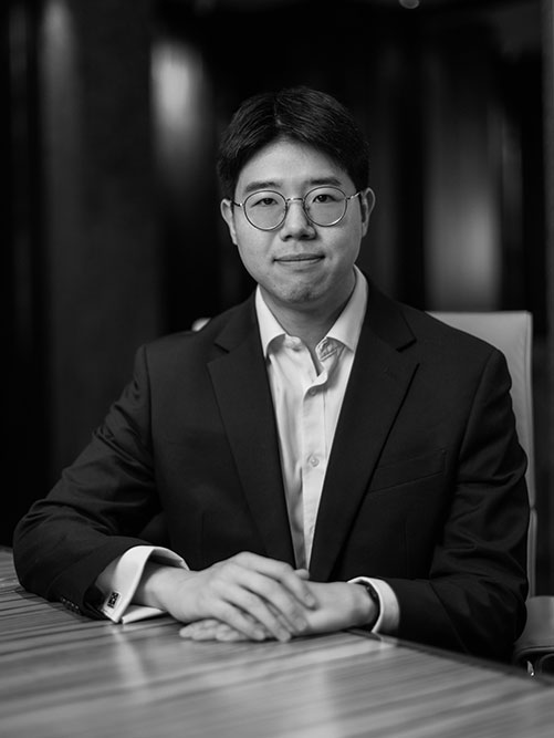 Jun Lee